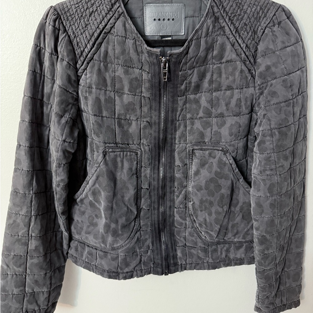 Blank NYC Quilted Charcoal Bomber Jacket faded animal print size Small cropped